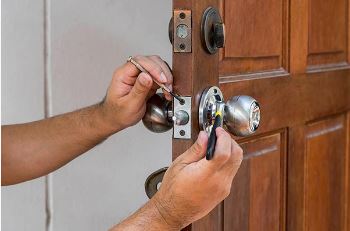 Locksmith Topor