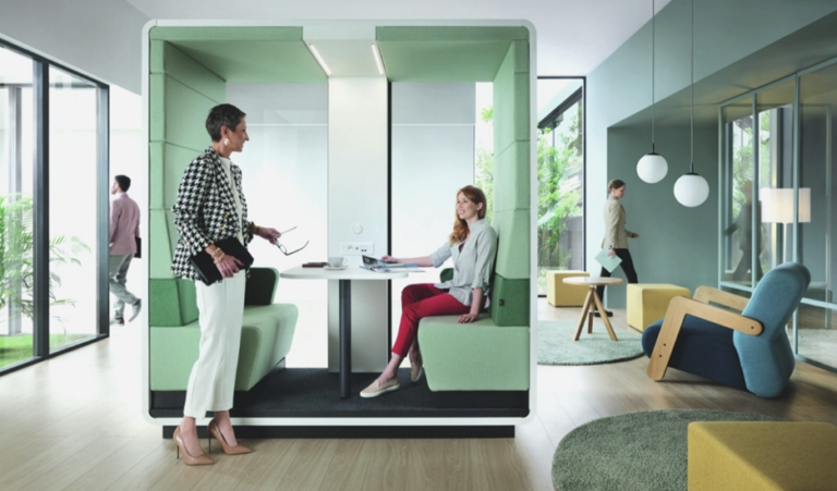 Top 6 Benefits of round Office Tables in Workplaces